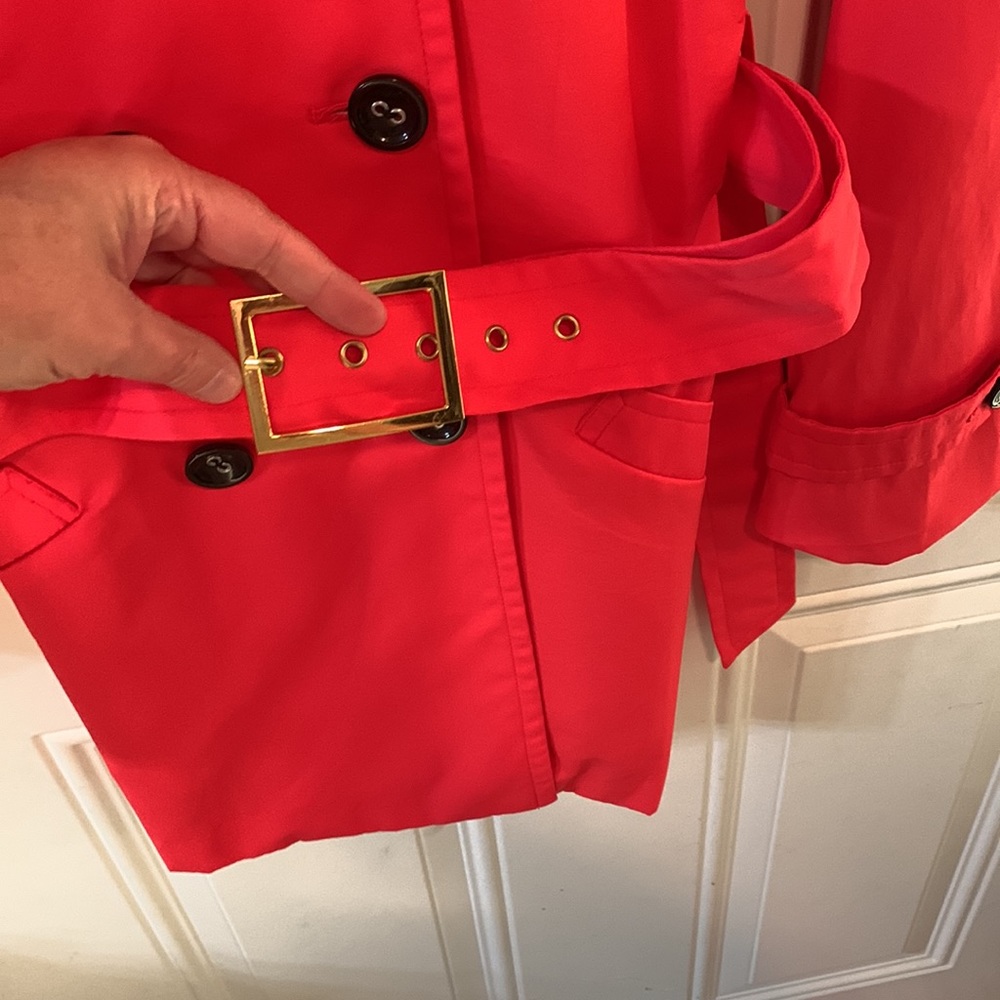 Gorgeous Coral Jacket - Picture 2 of 6